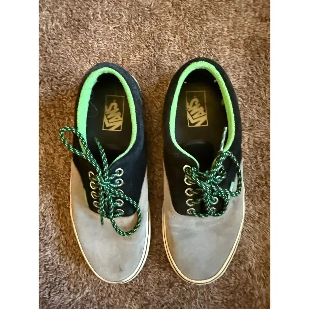 Vans Era Suede Wild Dove and Poison Green colorway Size Mens 7.5 Womens 9